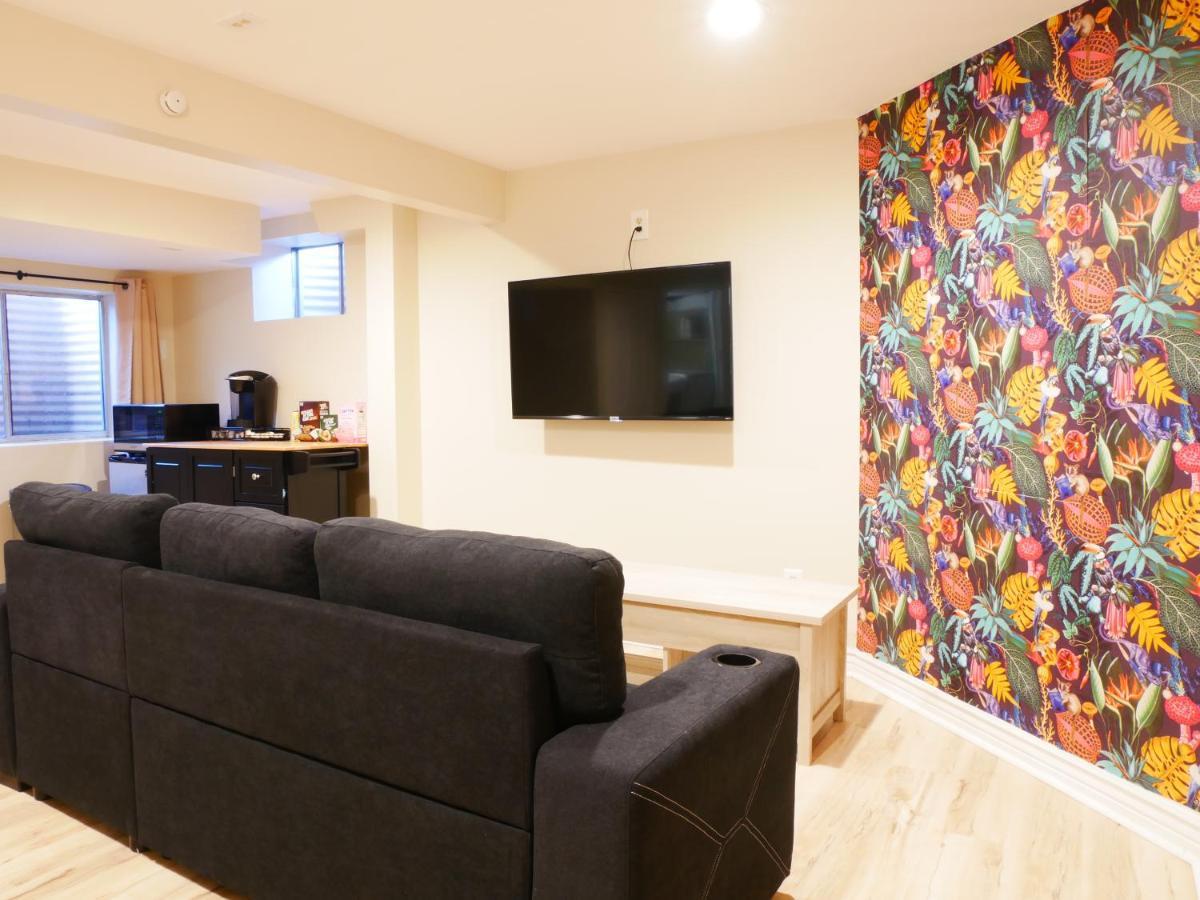 Private Basement, Bath, Living Area In Morrison Apartment Ngoại thất bức ảnh